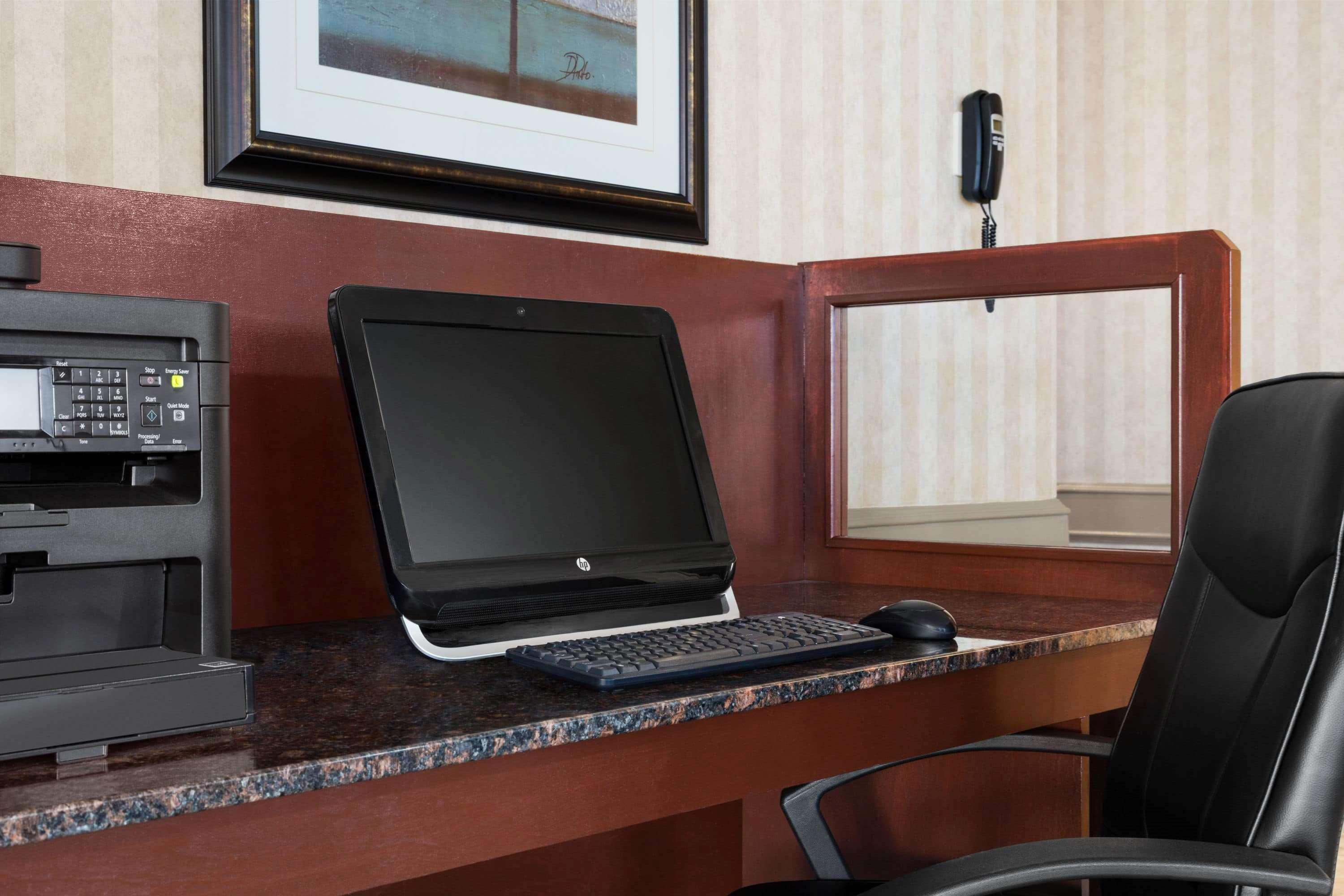 Travelodge By Wyndham Lloydminster Zewnętrze zdjęcie